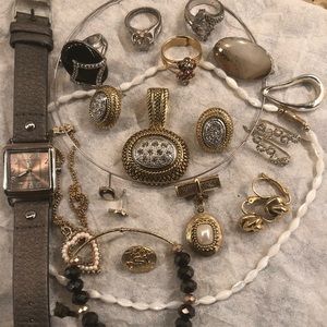 Lot of custom jewelry